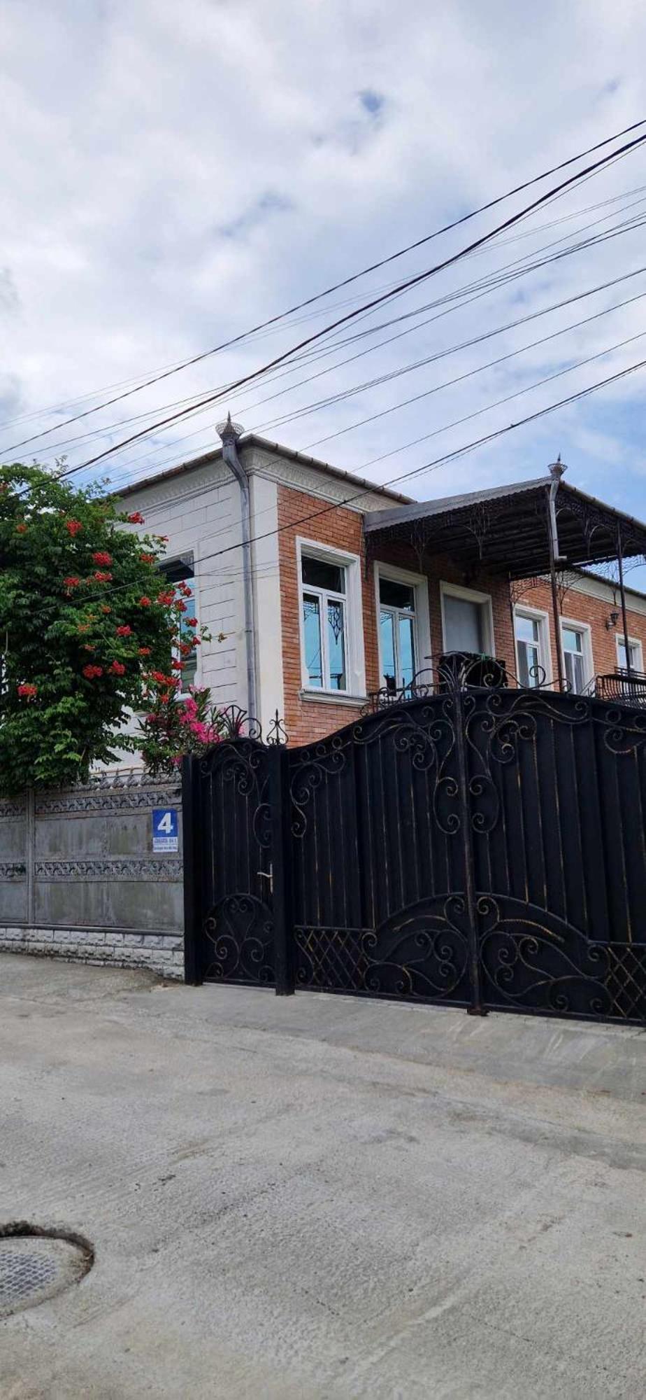 House Of Greenery Κουτάισι Εξωτερικό φωτογραφία